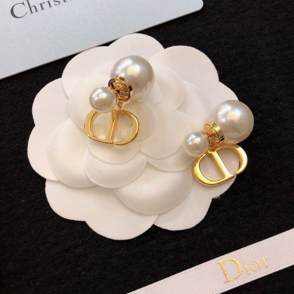 Christian Dior pearl earrings（Replica） - Ultra-Collectible