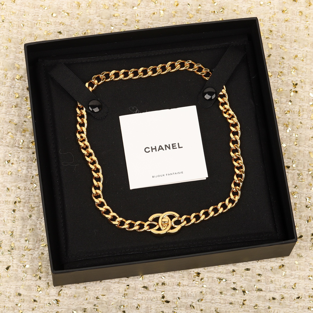Chanel double C bracelet - Ultra-Collectible