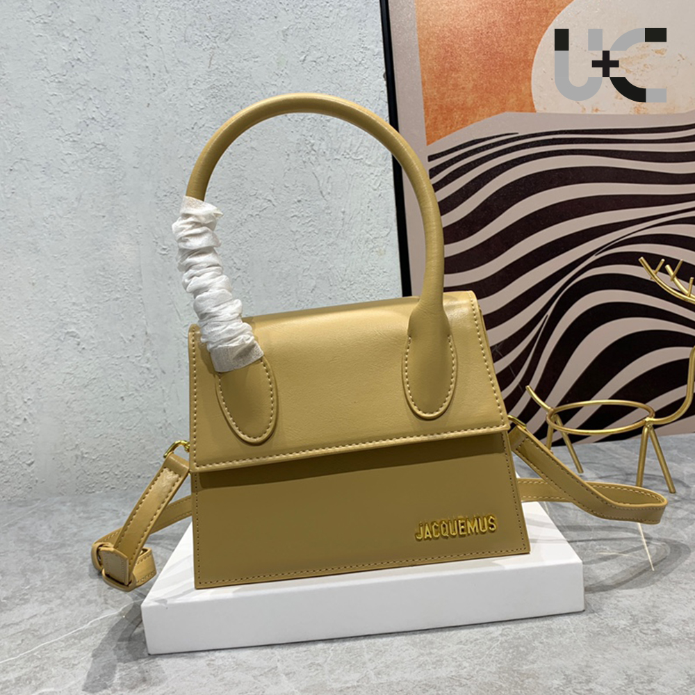 Jacquemus Le Grand Chiquito Medium Tote Lipstick Bag  (Replica) - Ultra-Collectible