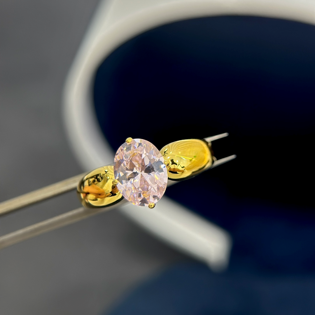 Golden Diamond Ring - Ultra-Collectible