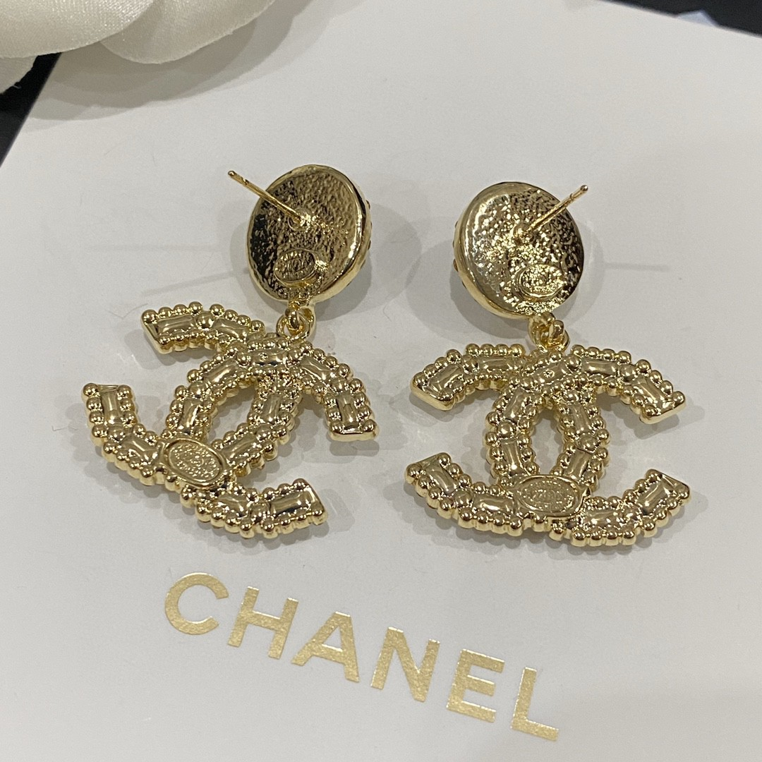 Chanel Pearl Metal Earrings - Ultra-Collectible