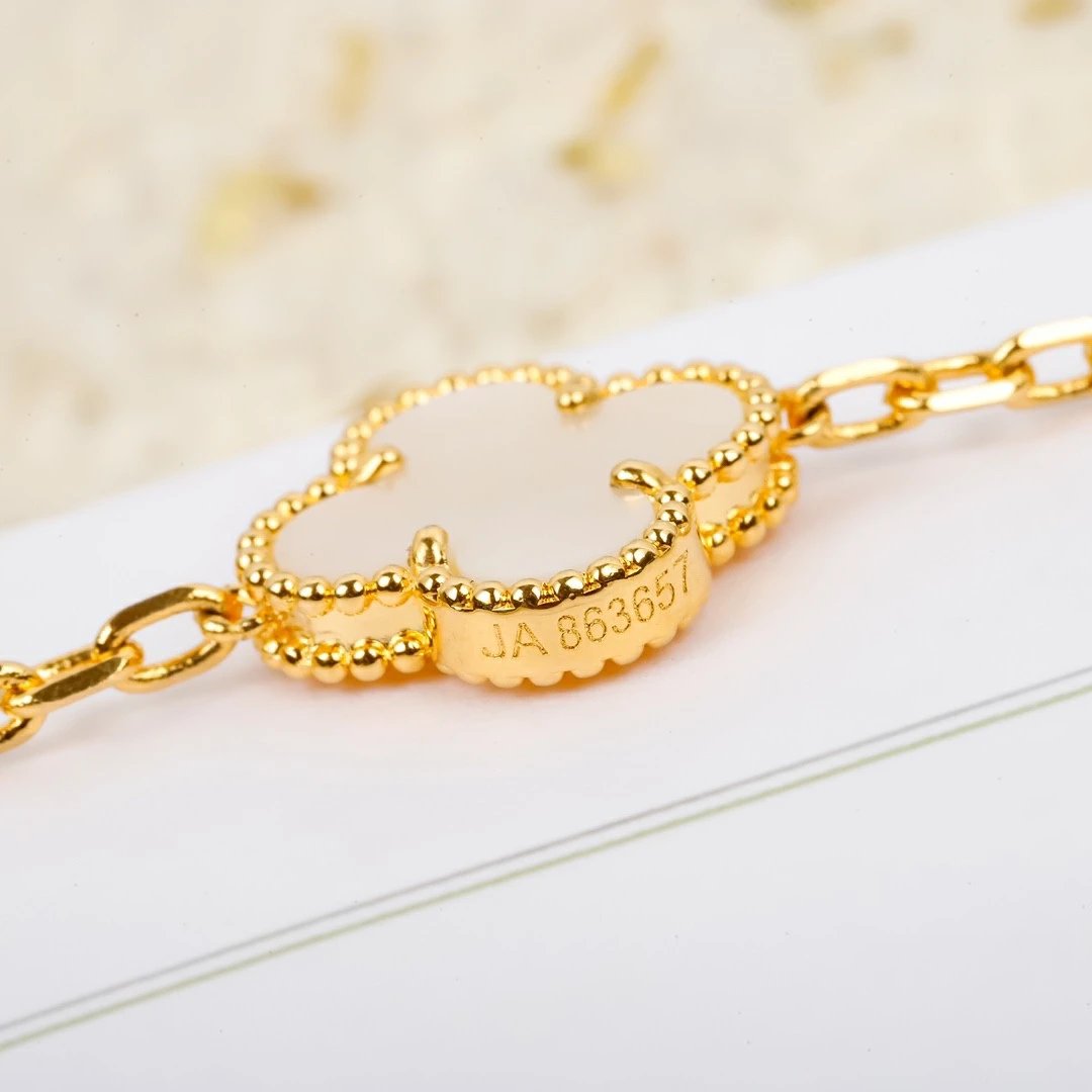 Van Cleef&Arpels VCA Multi-element Necklacce - Ultra-Collectible