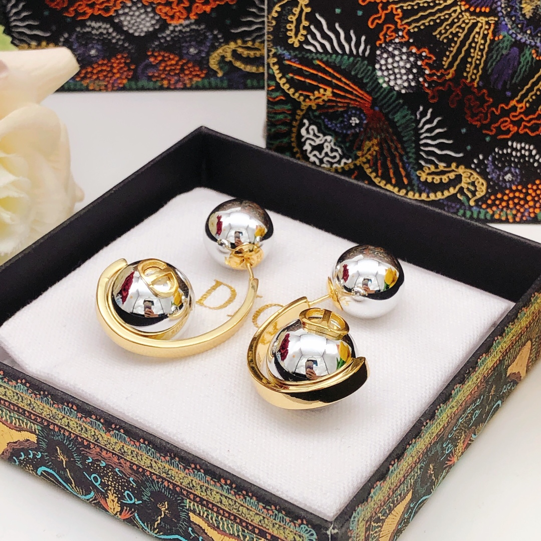 Christian Dior Earrings - Ultra-Collectible