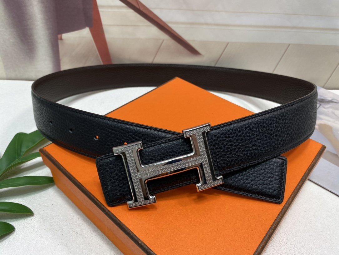 Hermes H Striee Belt Buckle & Reversible Black For Women, Women Belt 380MM - Ultra-Collectible
