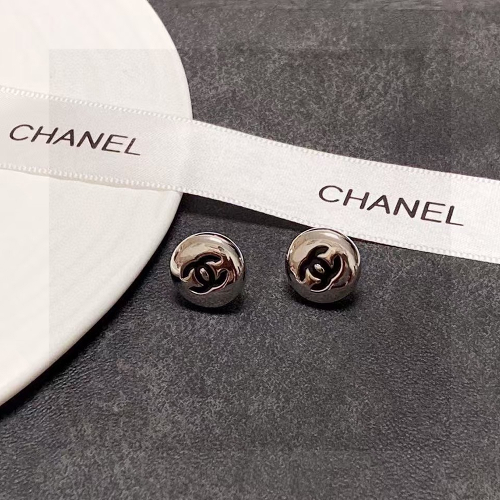 Chanel Earrings - Ultra-Collectible