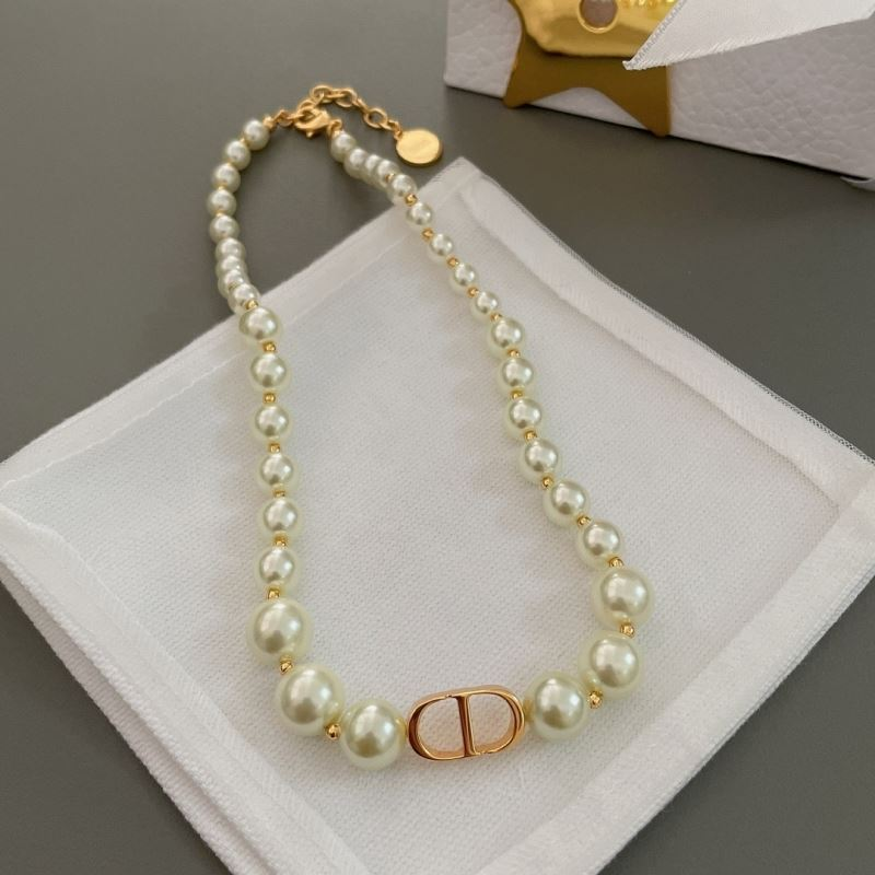 Christian Dior pearl necklace & Bracelets （Replica） - Ultra-Collectible