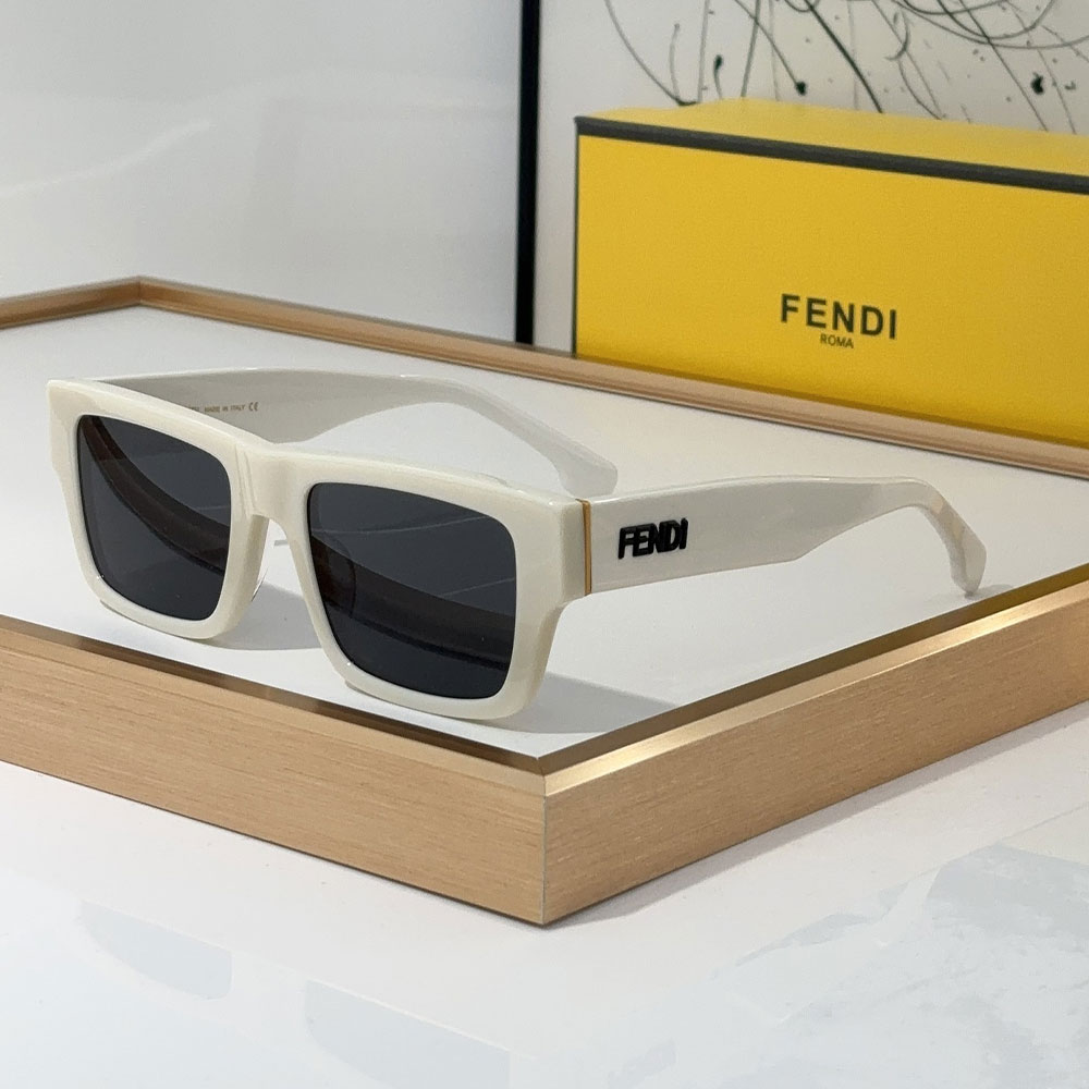 Fendi  Square Plate Sunglasses Top quality （Replica） - Ultra-Collectible