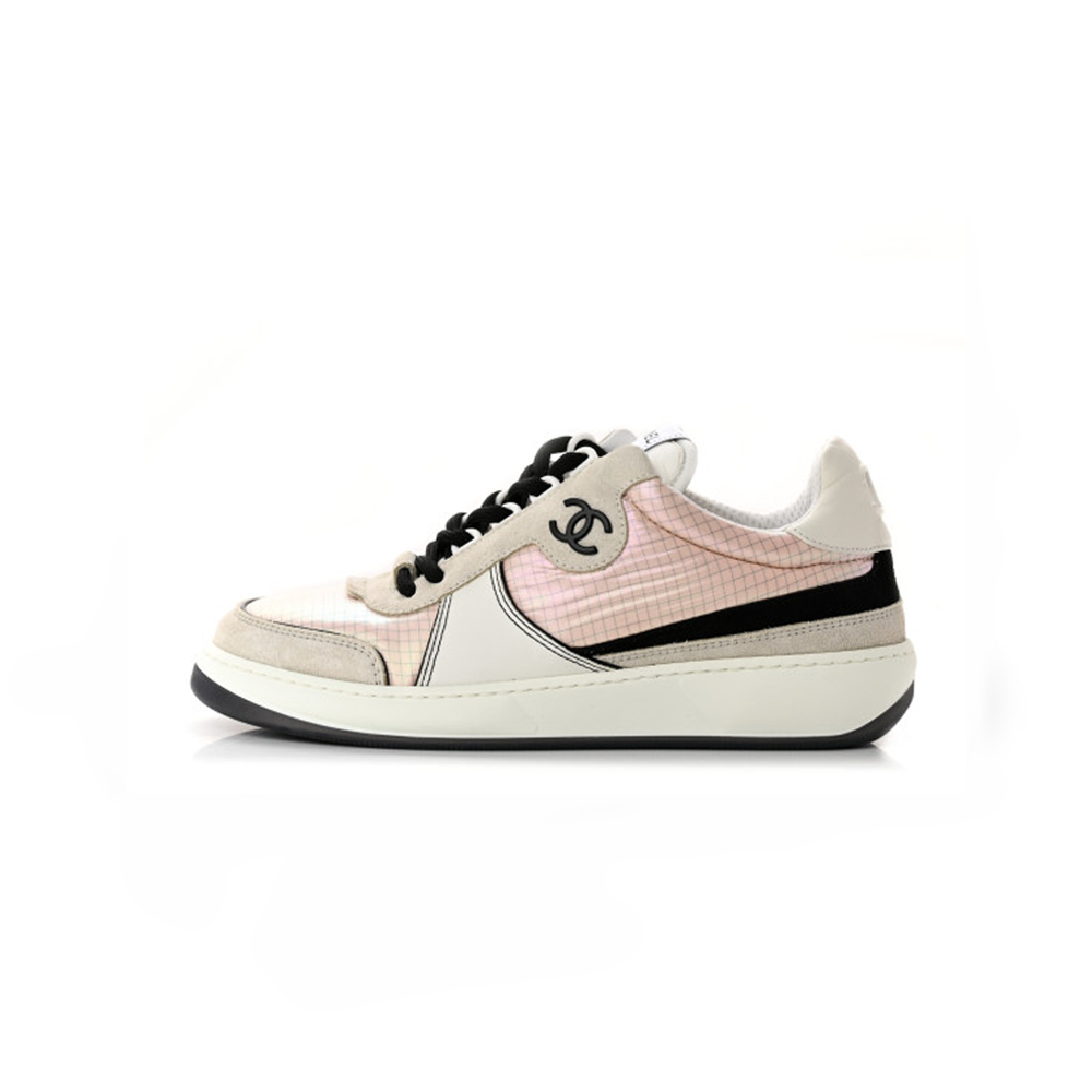 CHANEL Calfskin Suede Crystal Womens CC Sneakers(Replica) - Ultra-Collectible