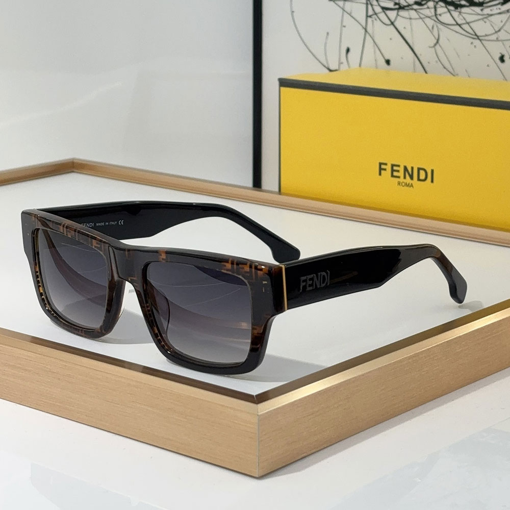 Fendi  Square Plate Sunglasses Top quality （Replica） - Ultra-Collectible