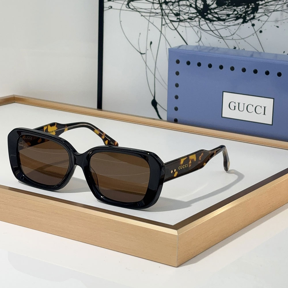 Gucci  Fashion mirror leg Logo  sunglasses Top quality （Replica） - Ultra-Collectible