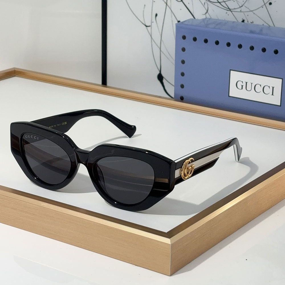 Gucci  The legs are Decorated With the Signature Double G  sunglasses Top quality （Replica） - Ultra-Collectible