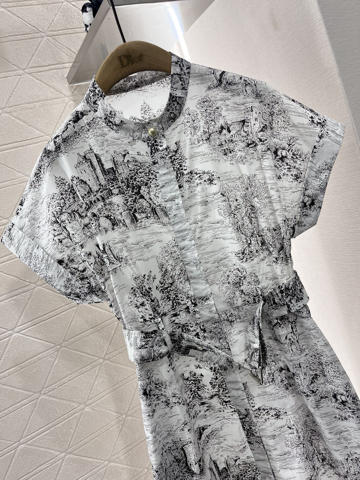 Printed shirt dress - Ultra-Collectible