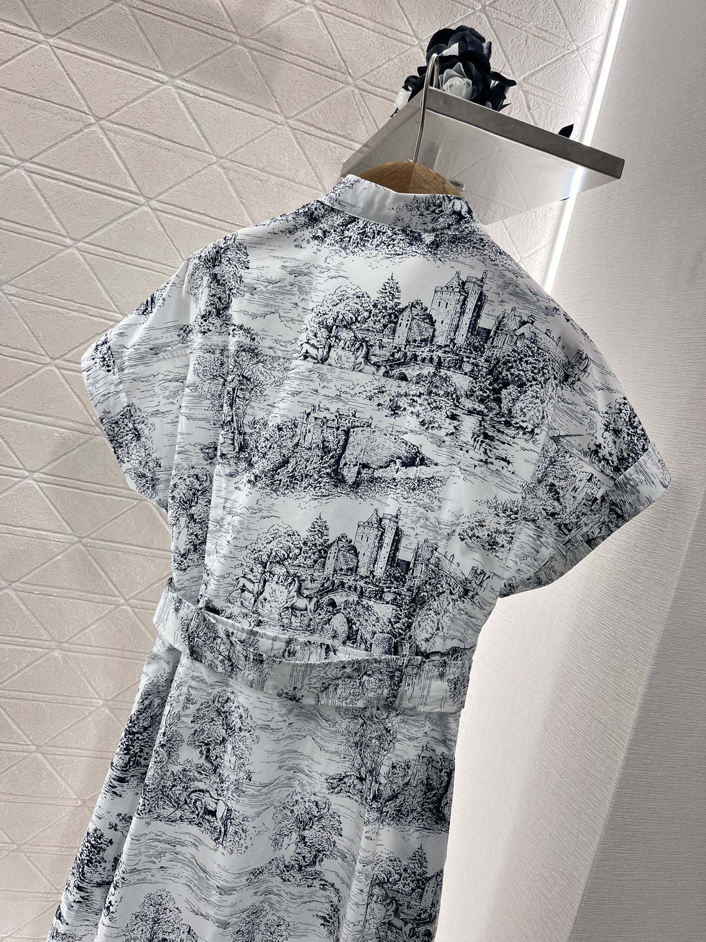 Printed shirt dress - Ultra-Collectible