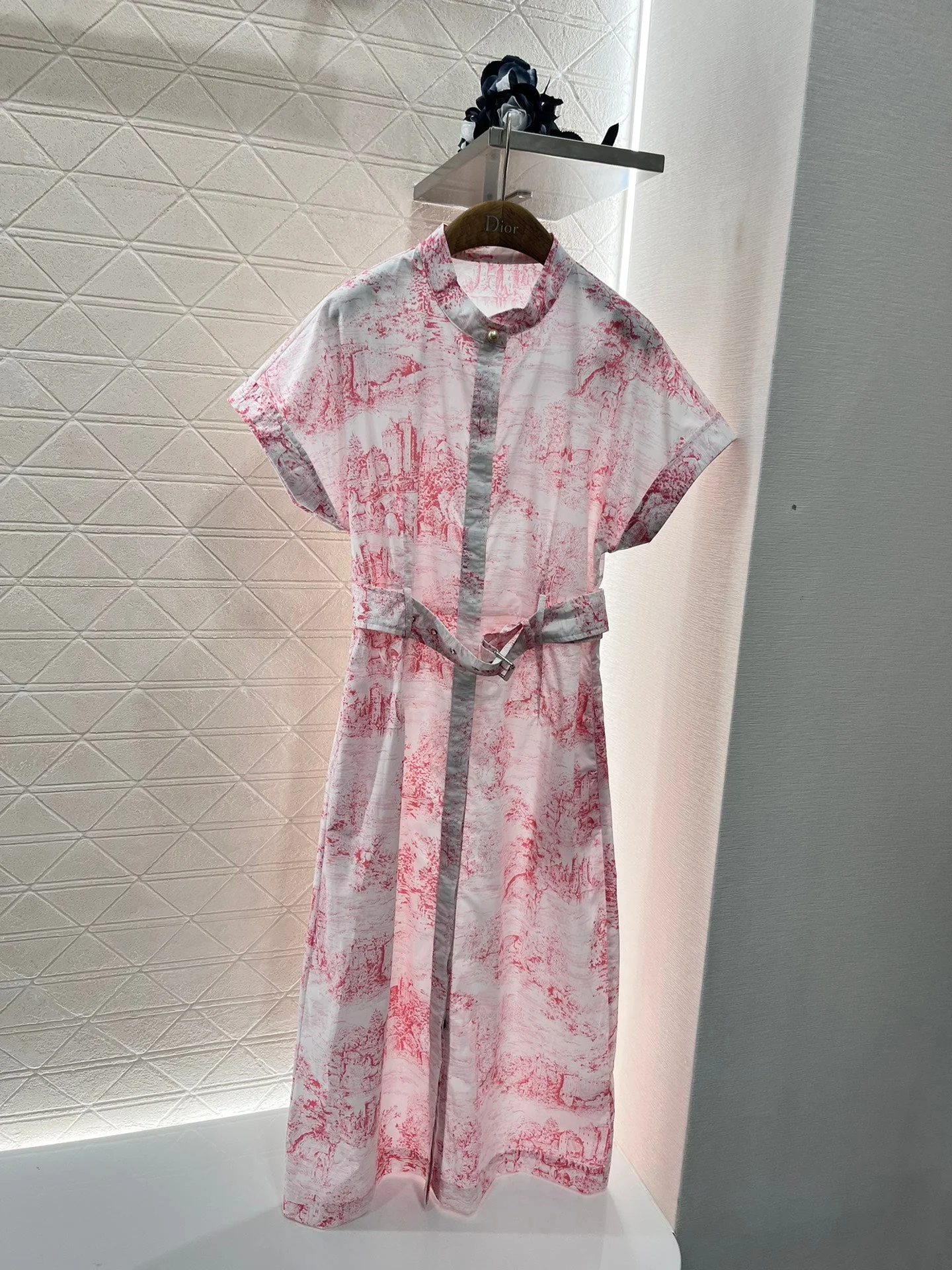 Printed shirt dress - Ultra-Collectible