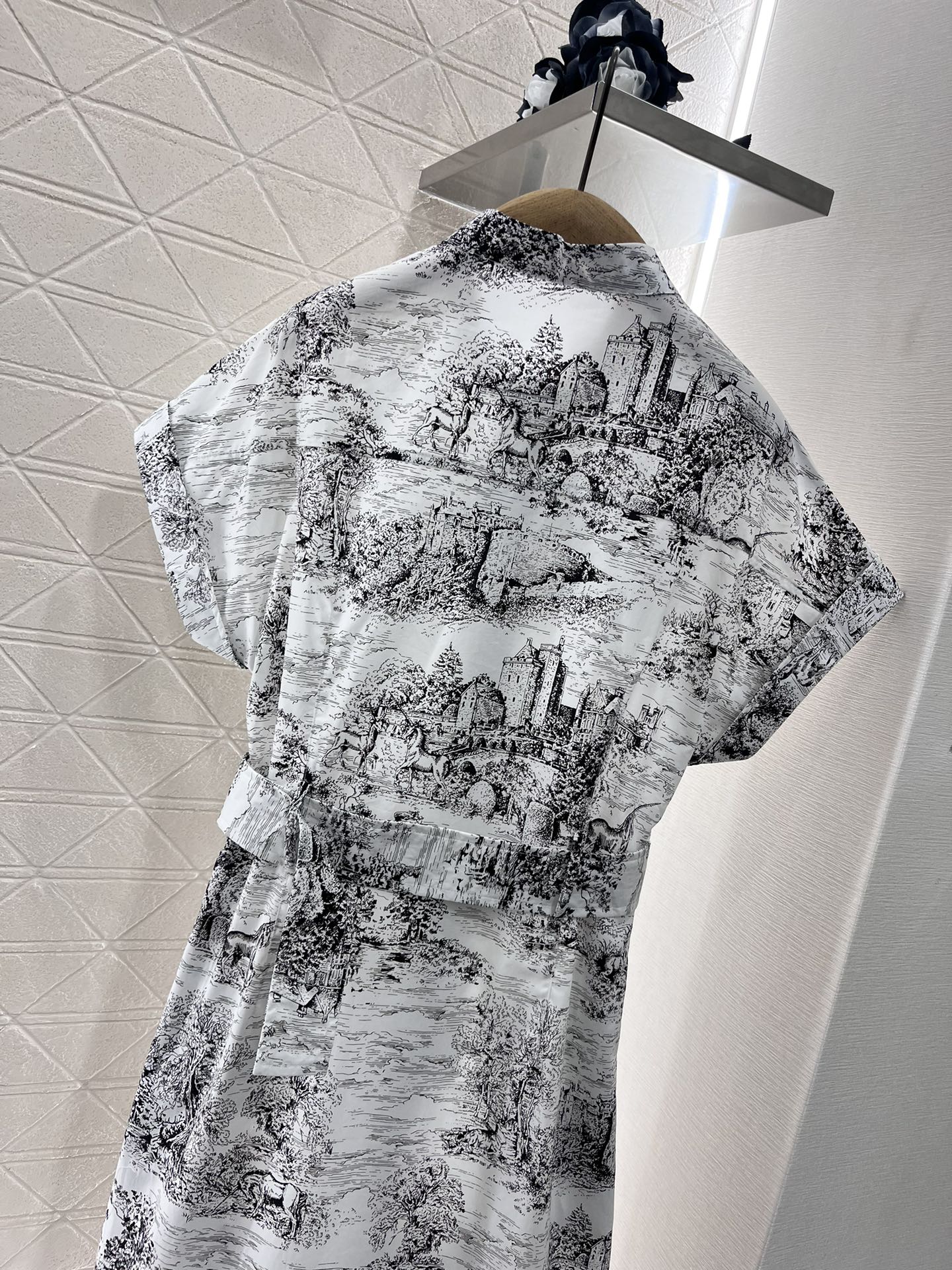 Printed shirt dress - Ultra-Collectible