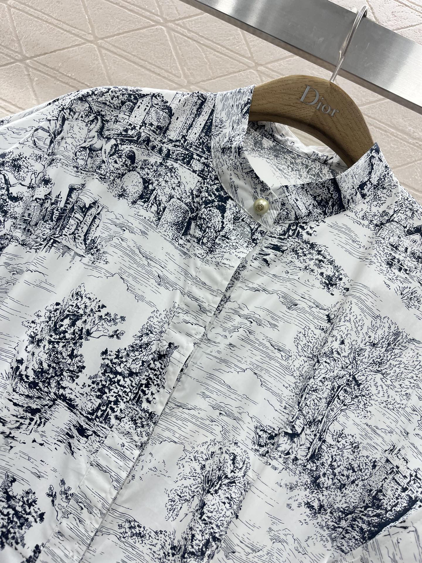 Printed shirt dress - Ultra-Collectible