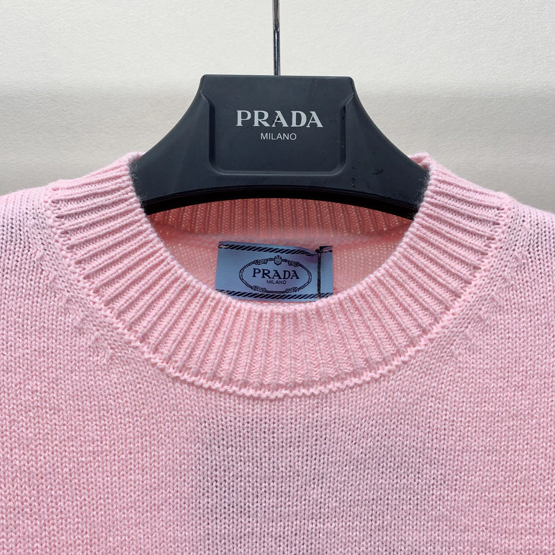 New autumn and winter round neck knitted sweater short sleeves - Ultra-Collectible