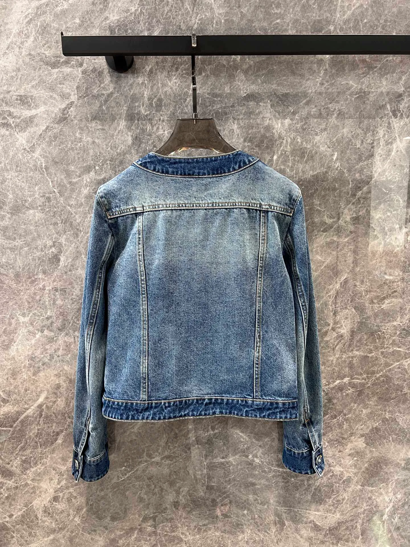 Craft washed denim jacket - Ultra-Collectible