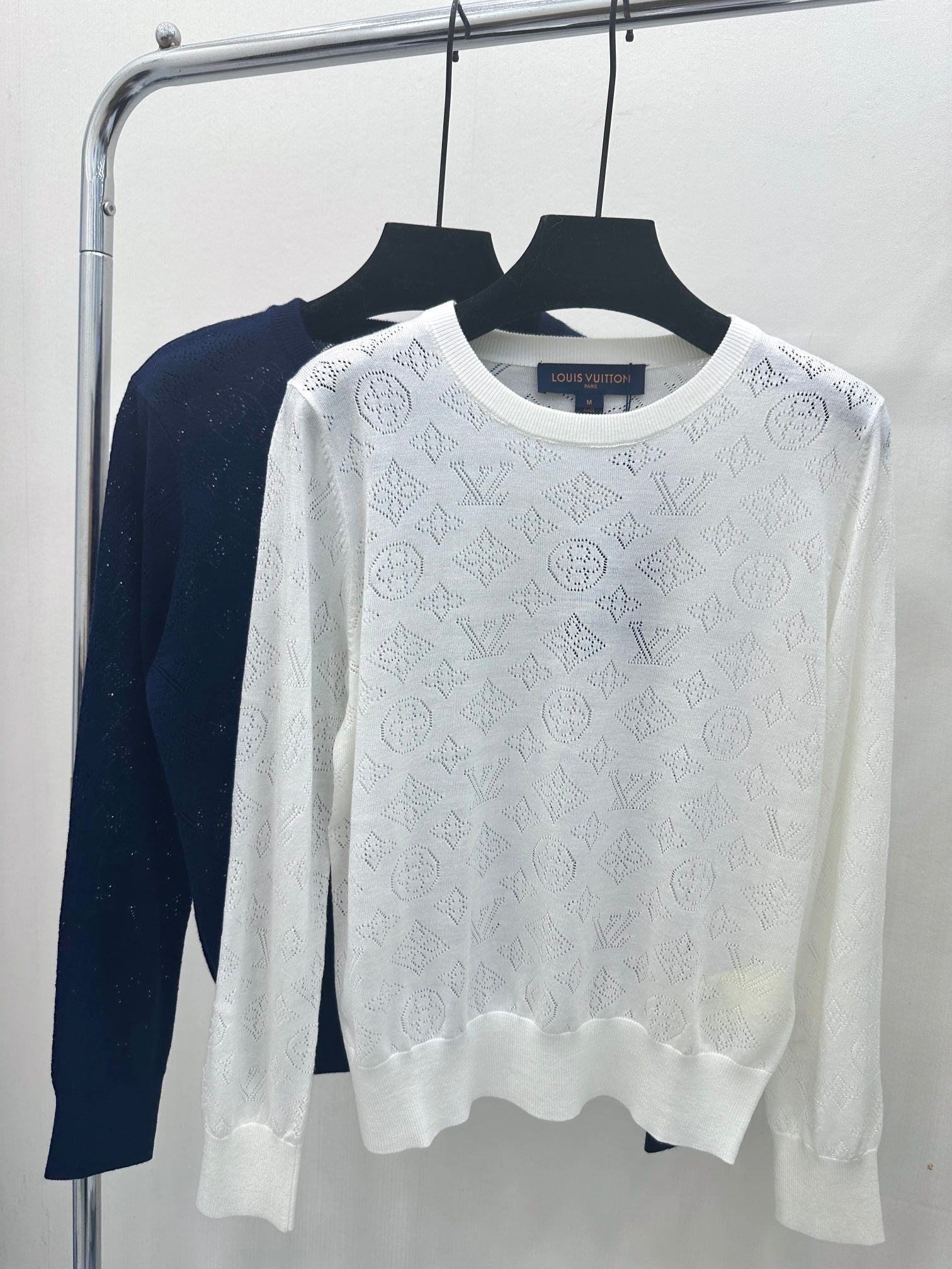 Hollow pattern knitted crew neck long sleeves - Ultra-Collectible
