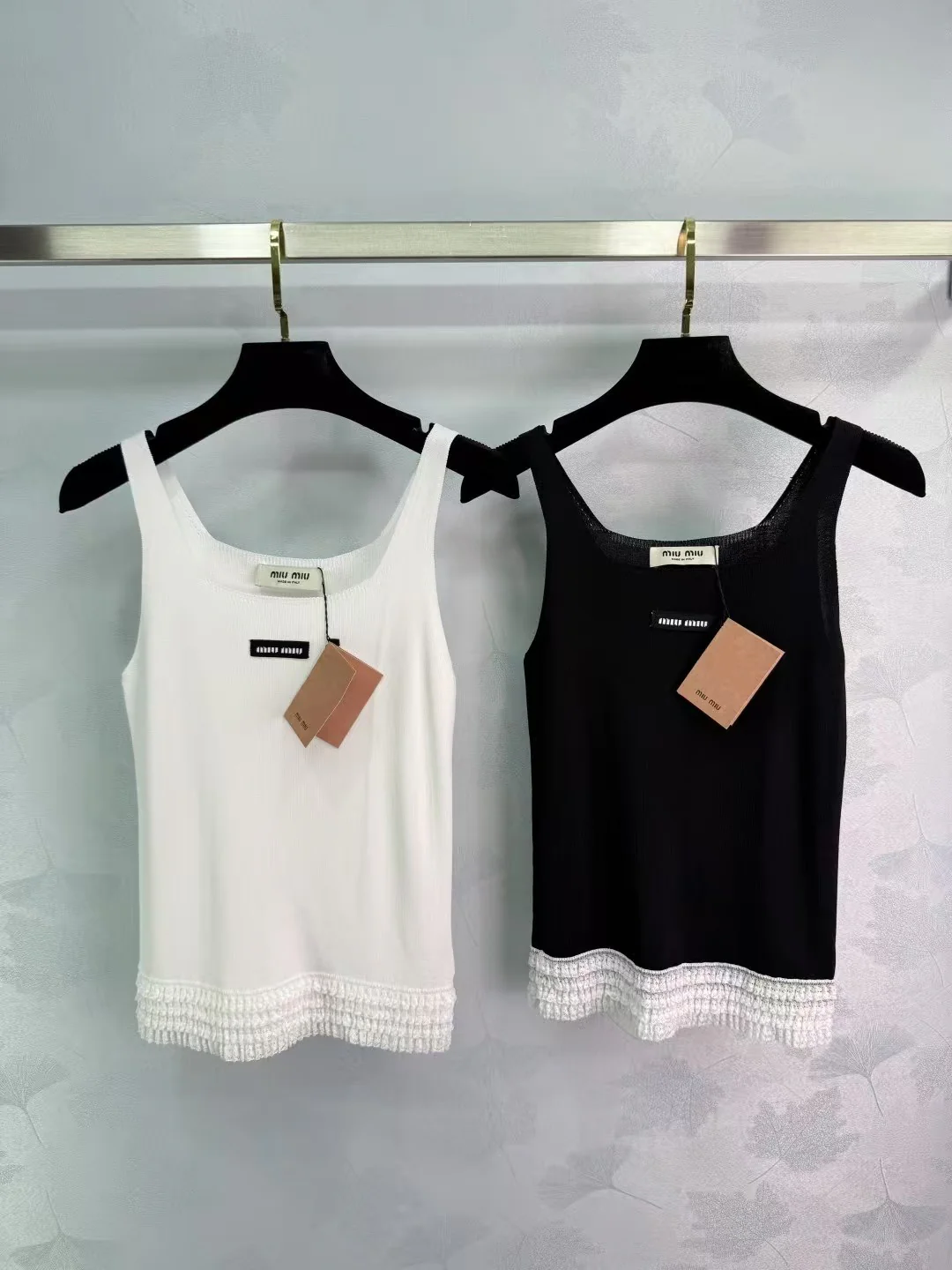 Contrast jacquard knit vest - Ultra-Collectible