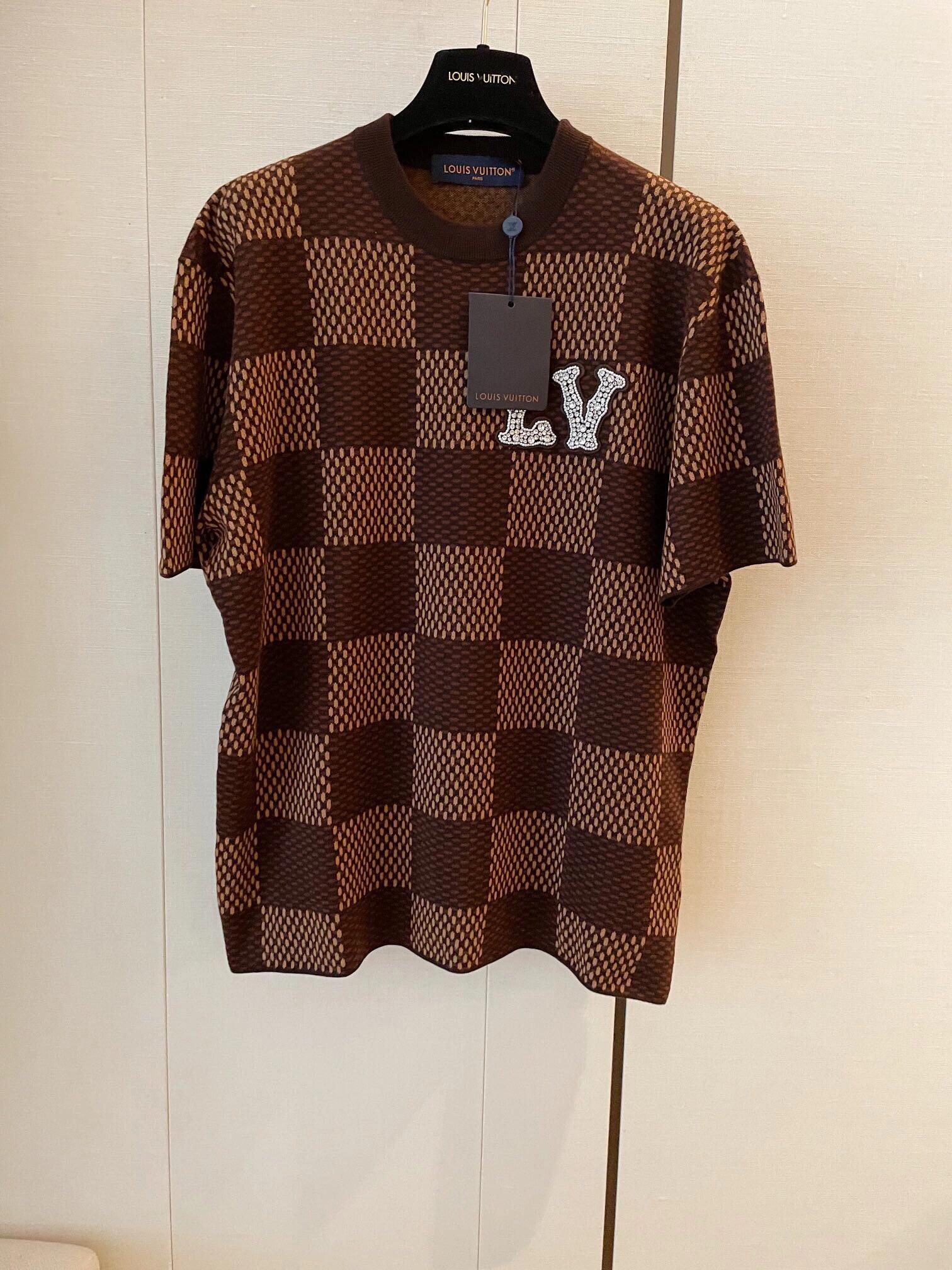 checkerboard style short sleeves - Ultra-Collectible