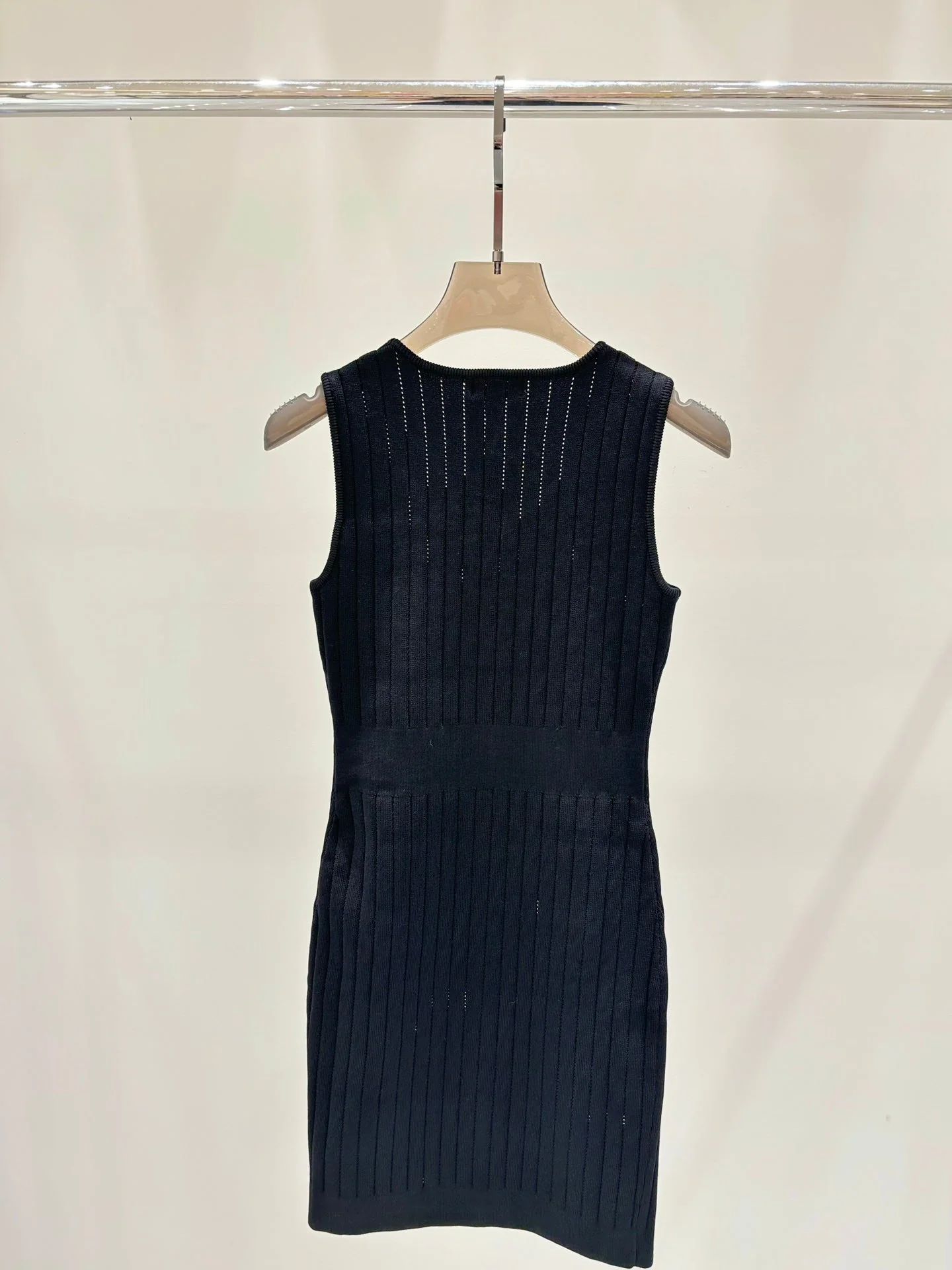 Temperament heavy buttoned slim fit knitted dress - Ultra-Collectible