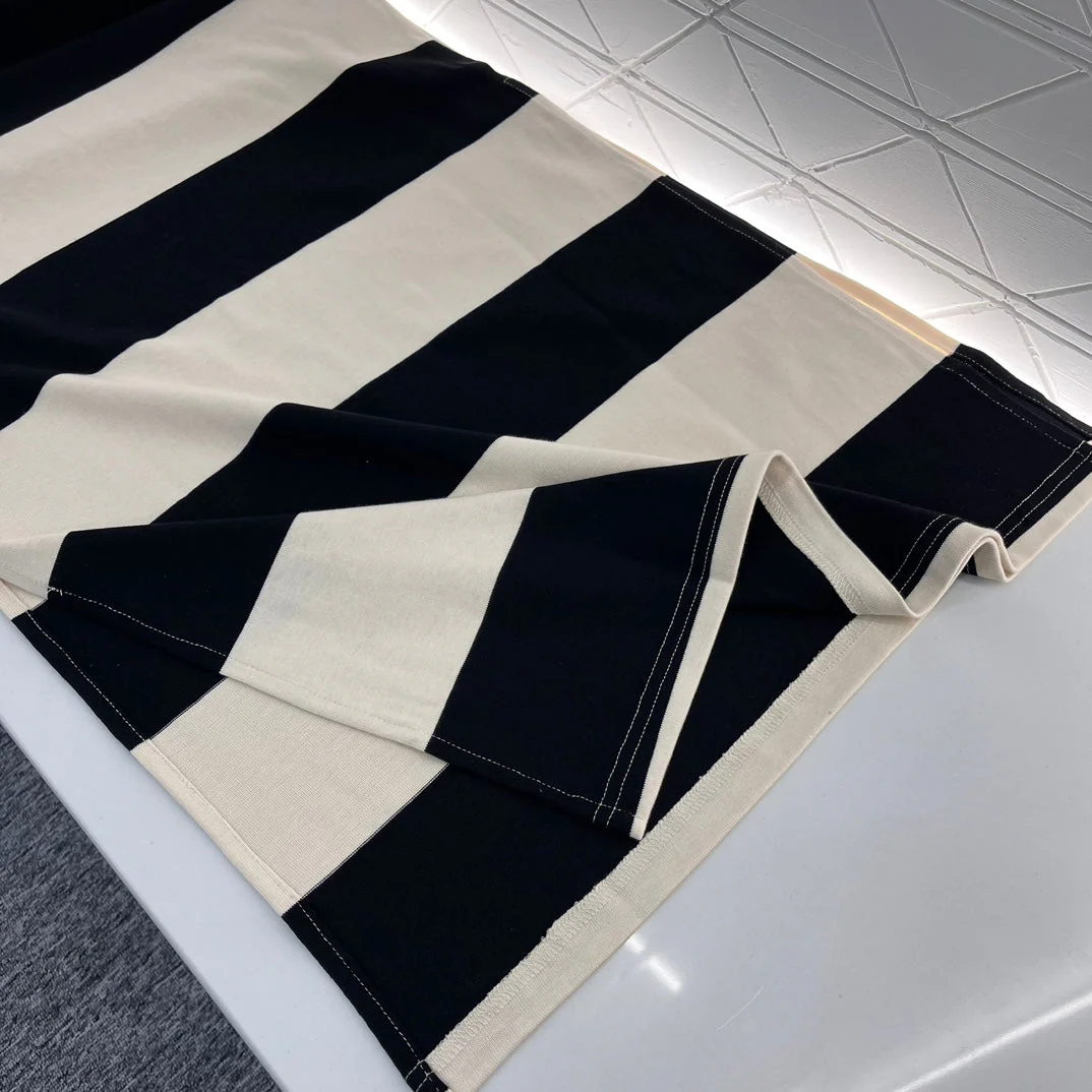 Striped vest dress - Ultra-Collectible