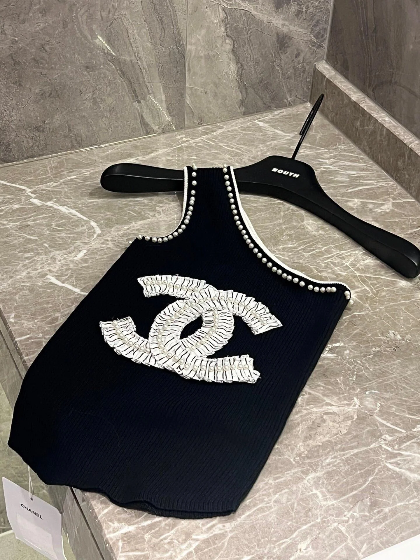 One shoulder camisole - Ultra-Collectible