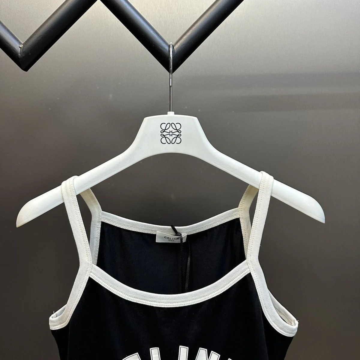 Versatile summer suspenders - Ultra-Collectible