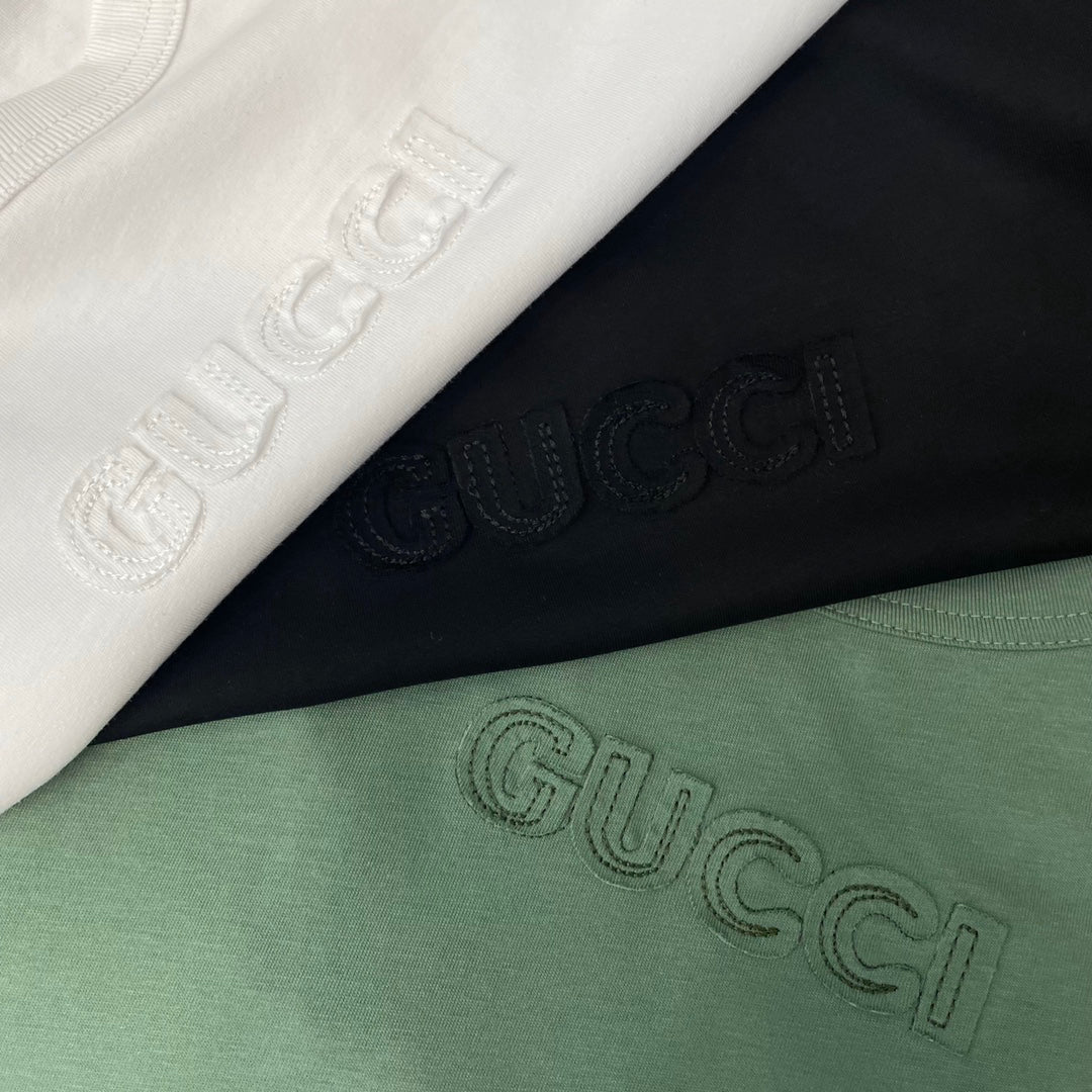 Simple three-dimensional patch embroidered letter pattern T-shirt - Ultra-Collectible