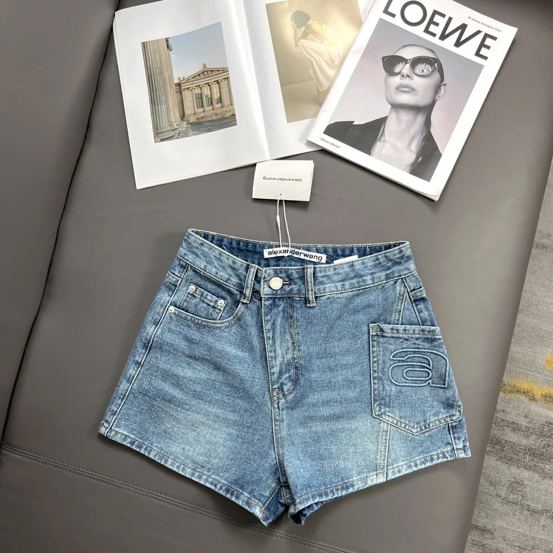 Irregular pocket shorts - Ultra-Collectible