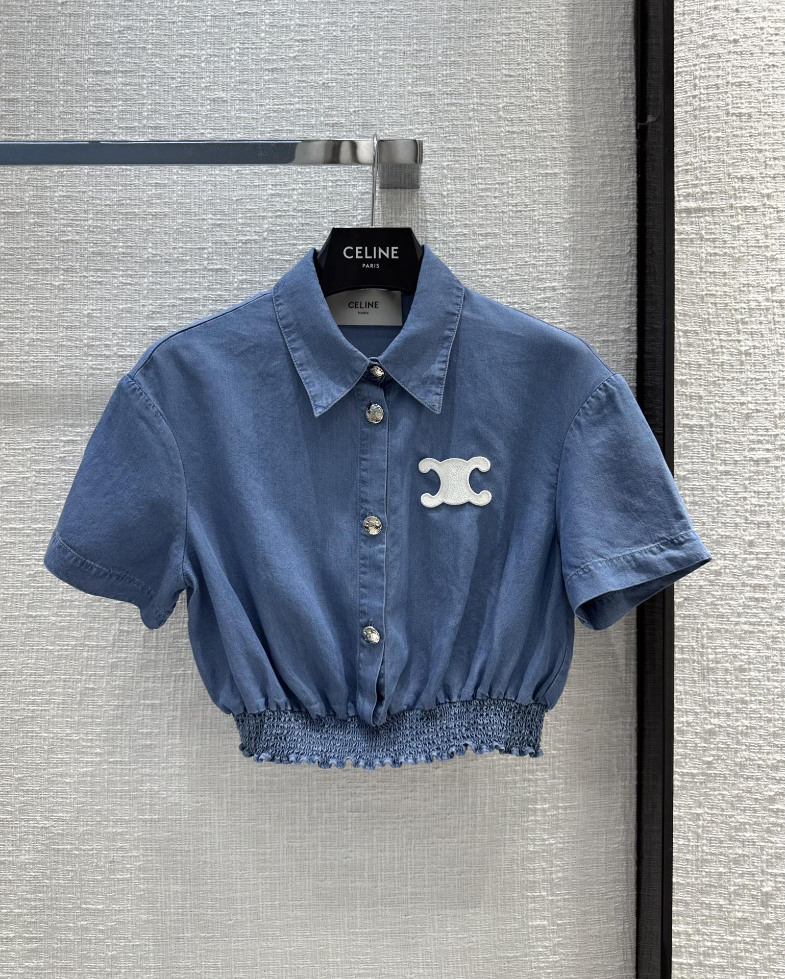 Fresh and youthful girl denim shirt - Ultra-Collectible