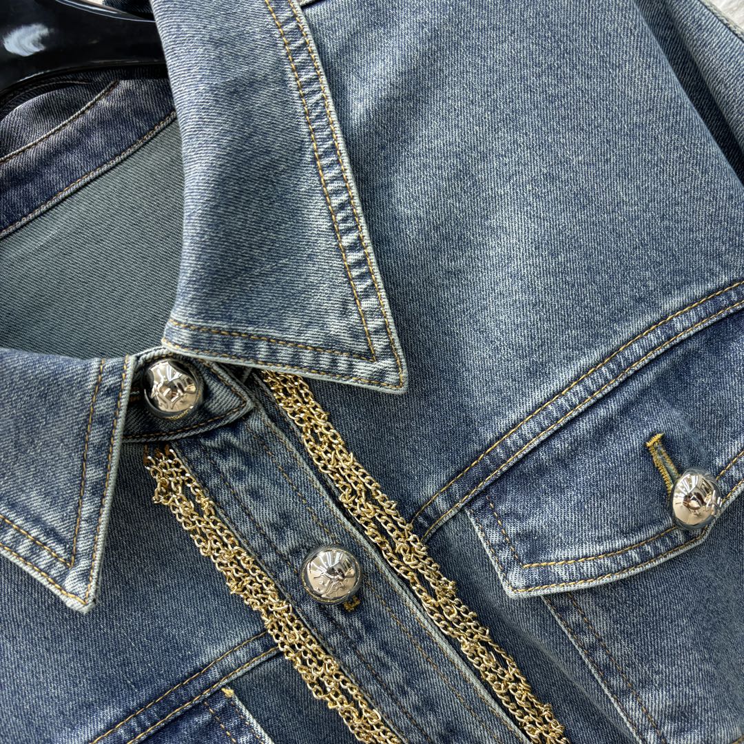 Lapel denim dress - Ultra-Collectible