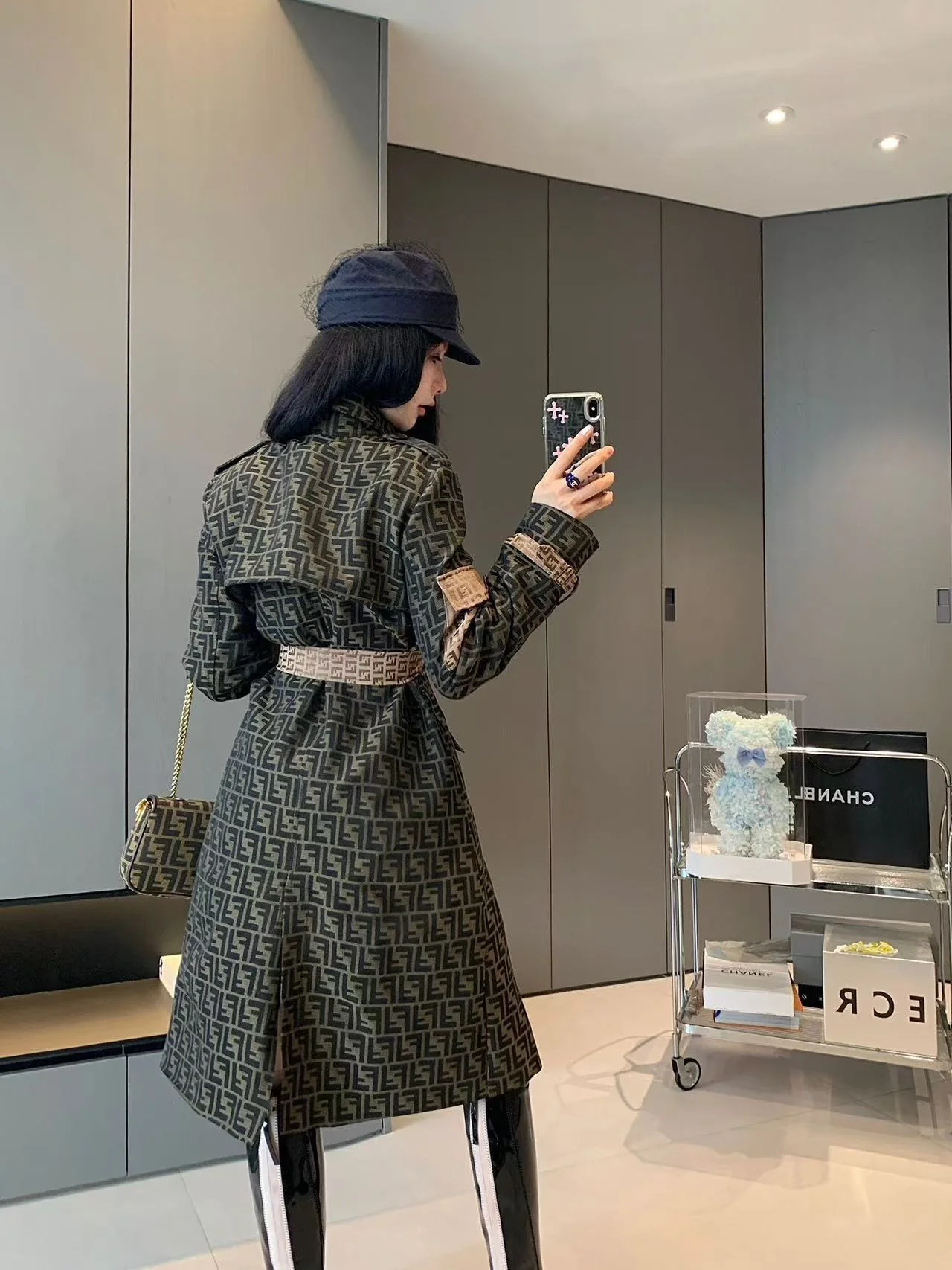 Jacquard trench coat - Ultra-Collectible