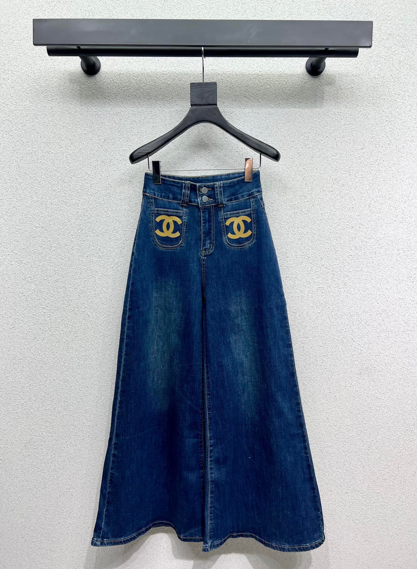 Wide-leg denim trousers - Ultra-Collectible