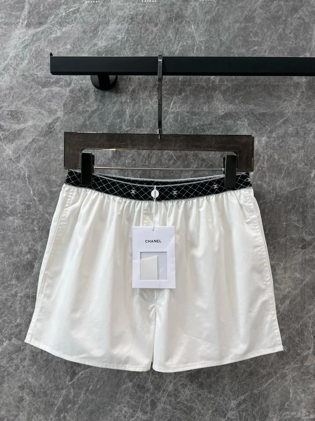 new summer shorts - Ultra-Collectible