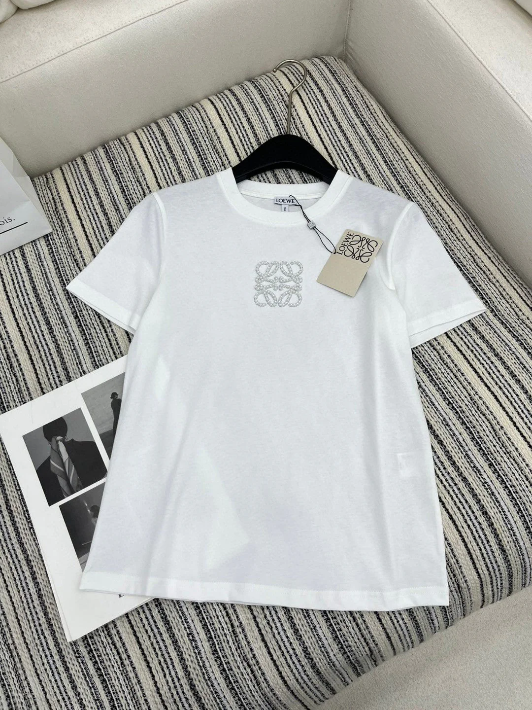 Three color T-shirt - Ultra-Collectible