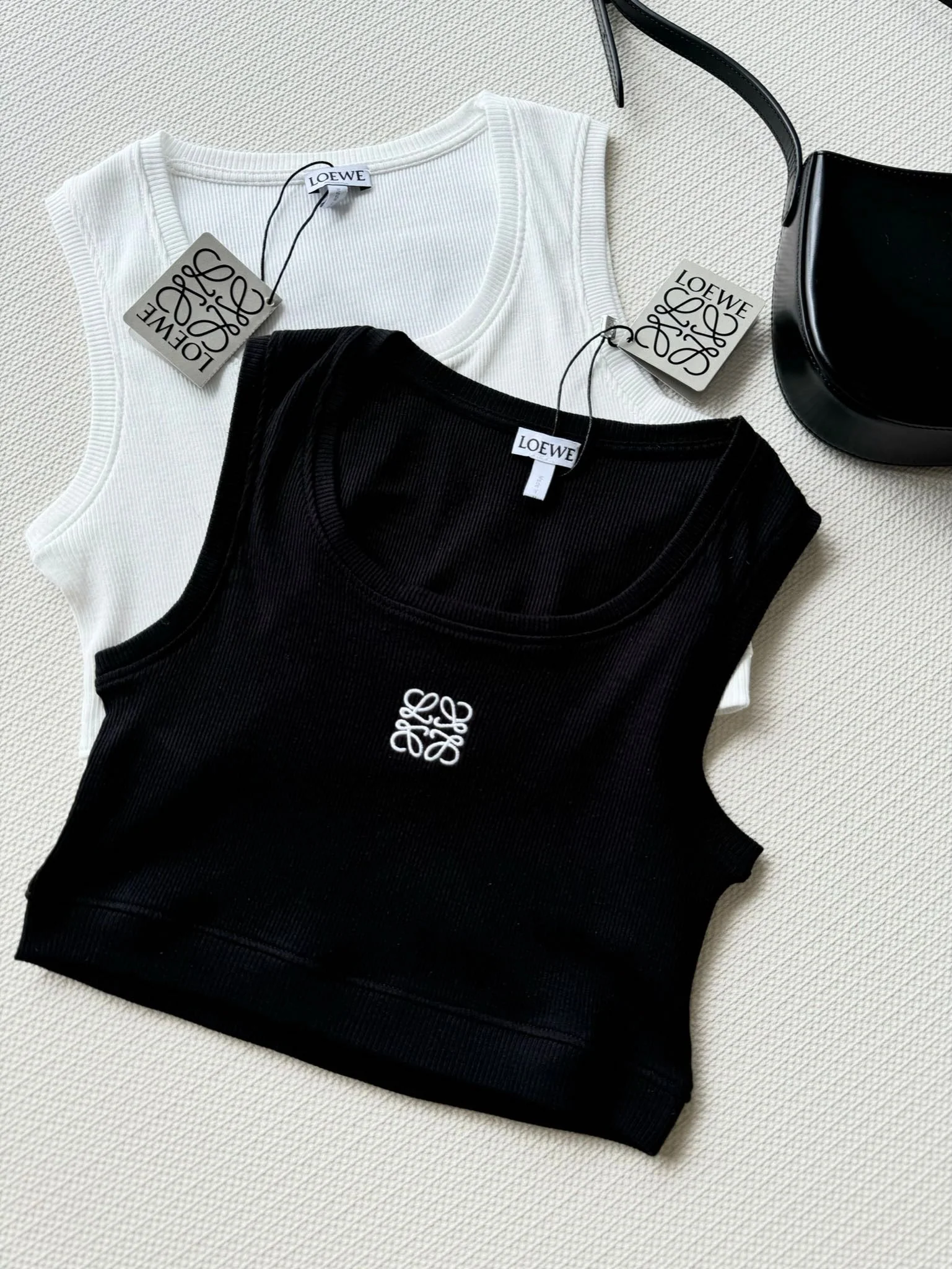 Cropped ribbed vest - Ultra-Collectible