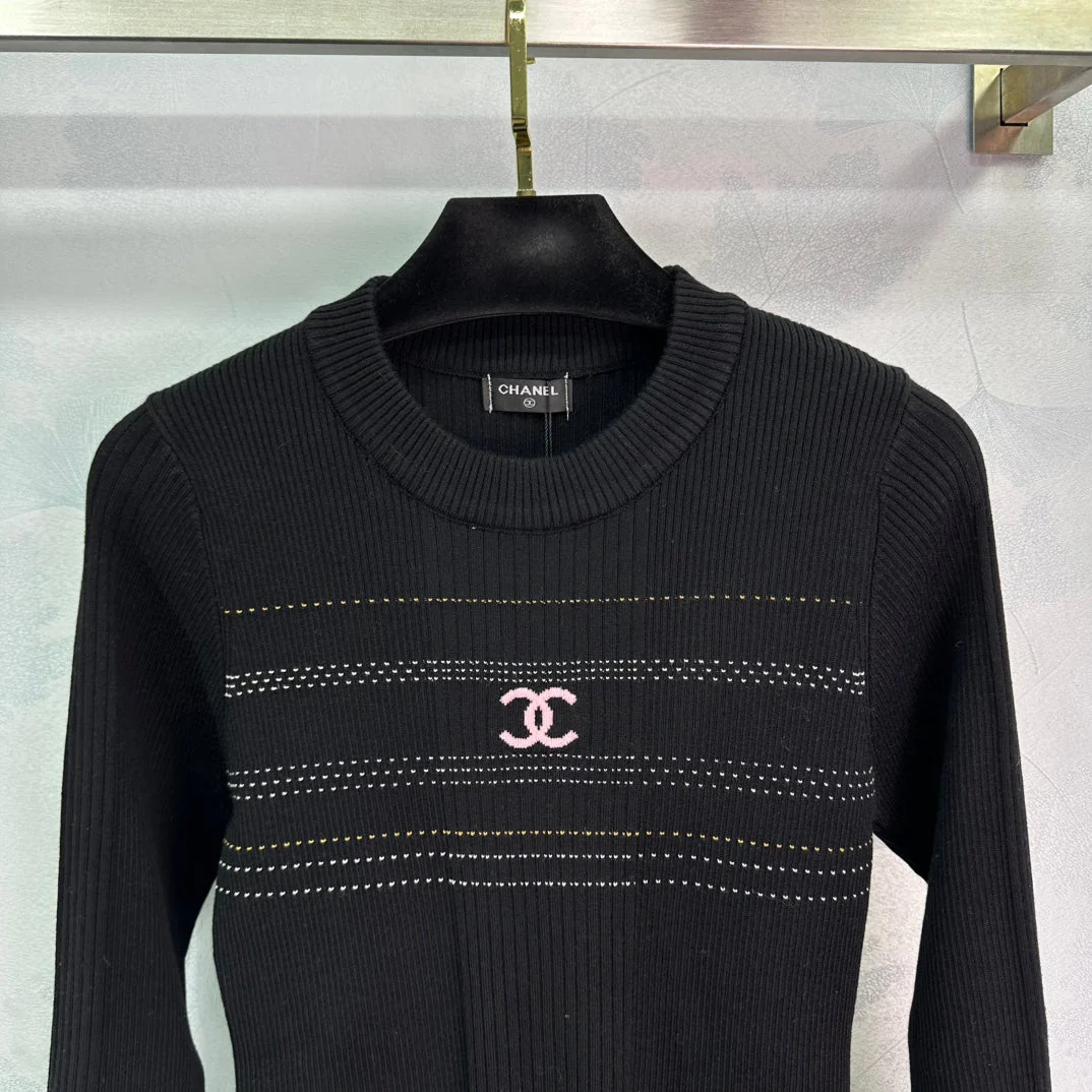 Knitted long sleeves - Ultra-Collectible