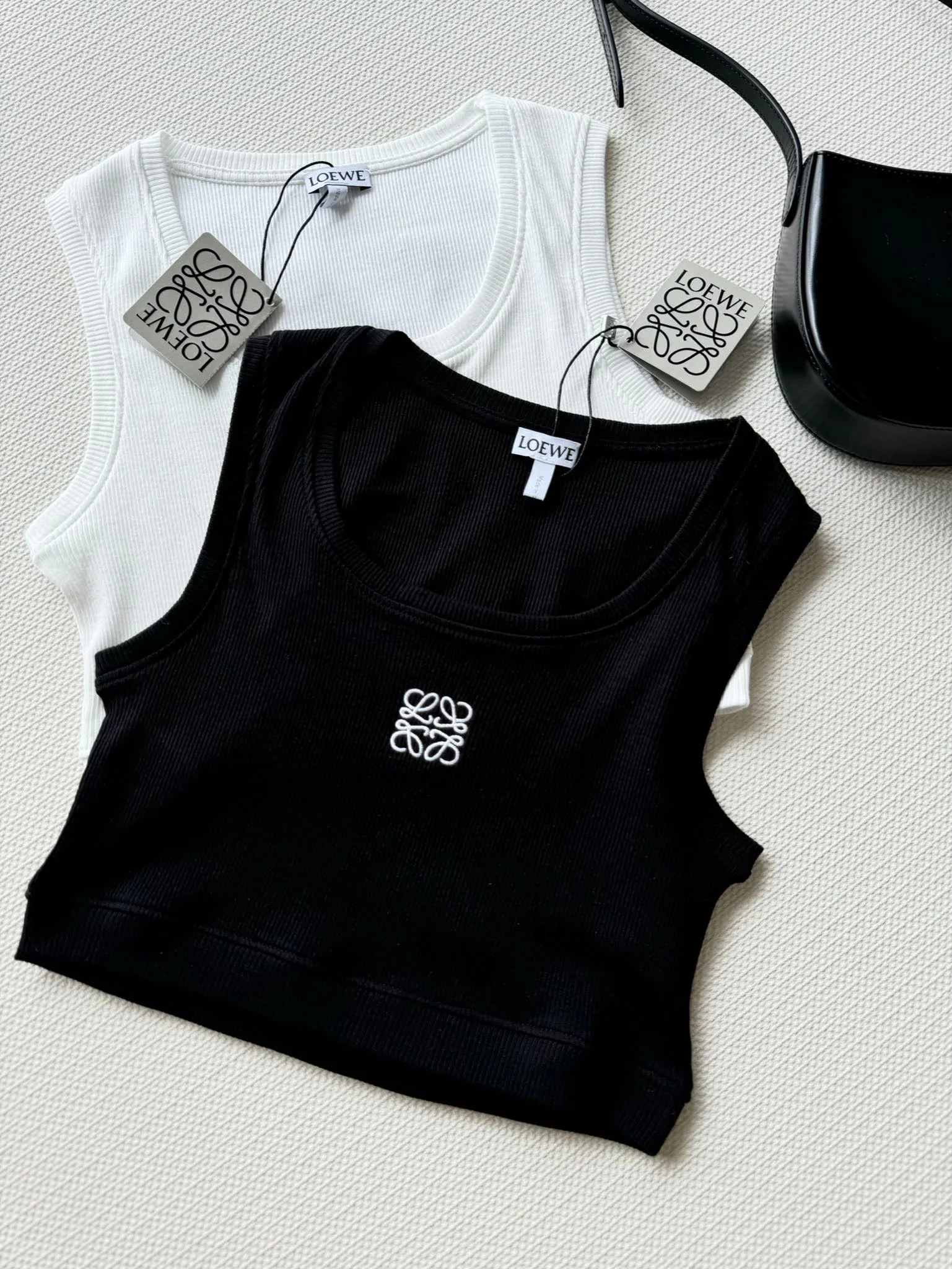 Cropped ribbed vest - Ultra-Collectible