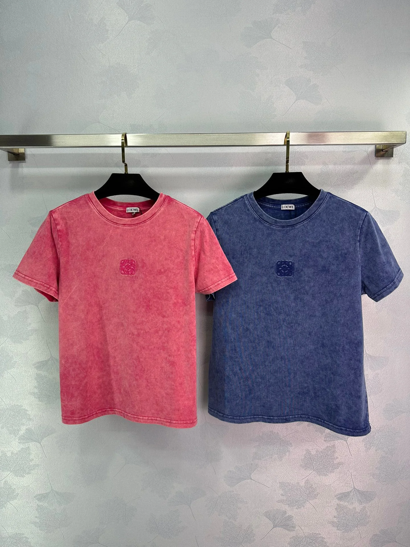 Four-color embroidered snowflake short sleeves - Ultra-Collectible