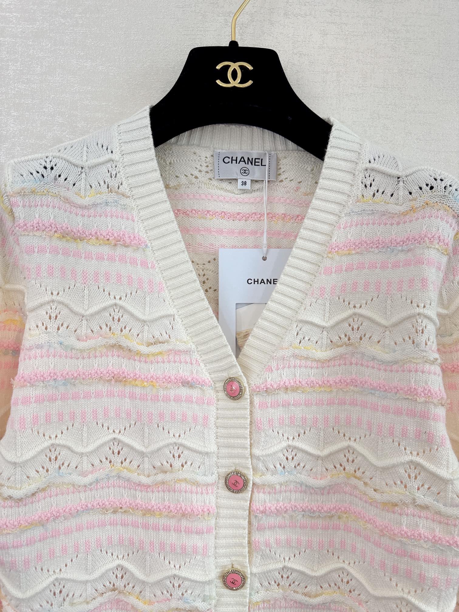 Pink wave pattern cardigan - Ultra-Collectible