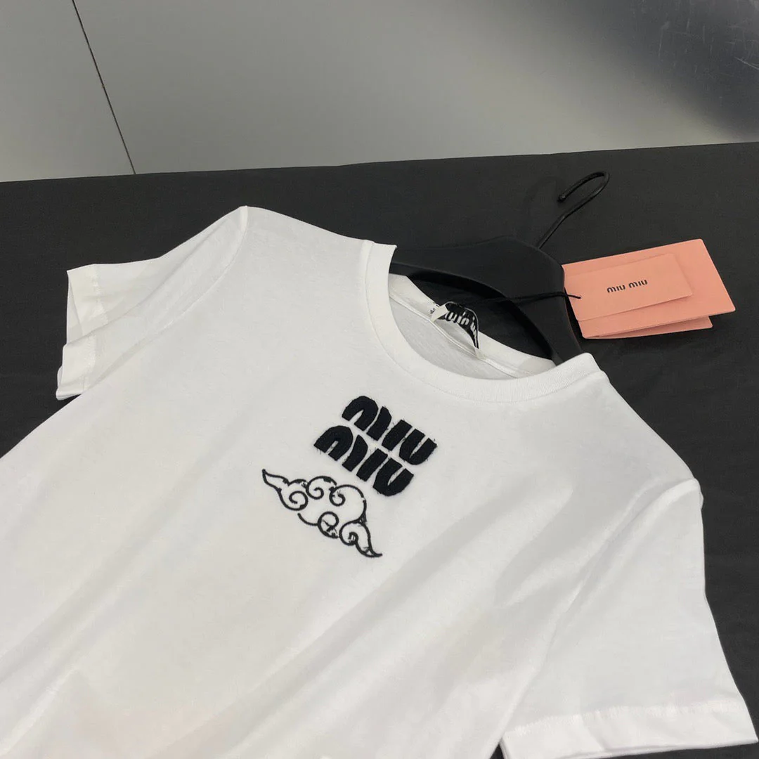 24ss cloud embroidered short sleeves - Ultra-Collectible