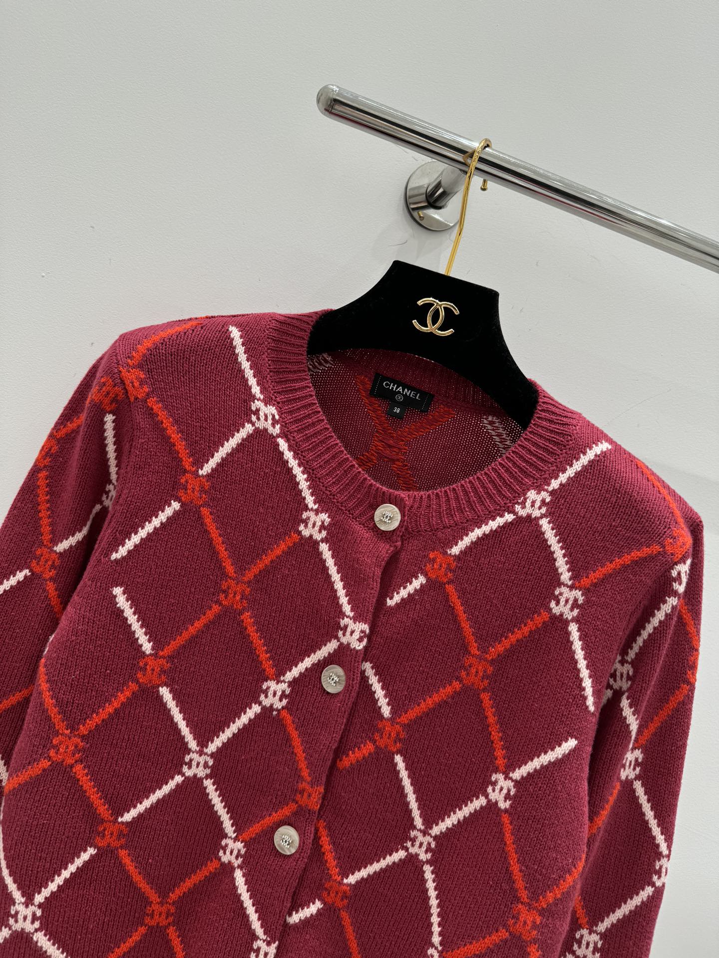 New knitted round neck cardigan - Ultra-Collectible