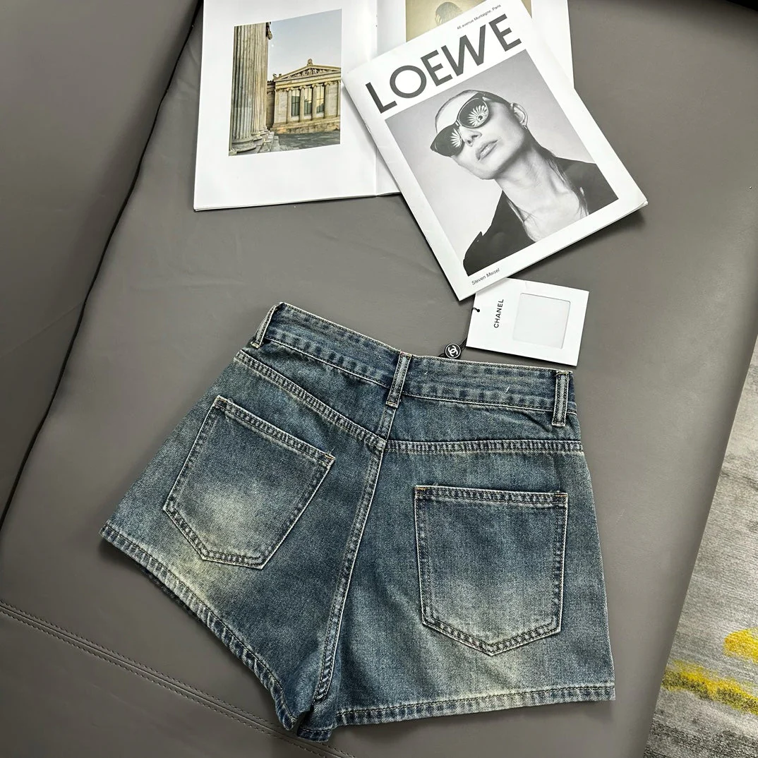 Classic Double Pocket Jeans - Ultra-Collectible