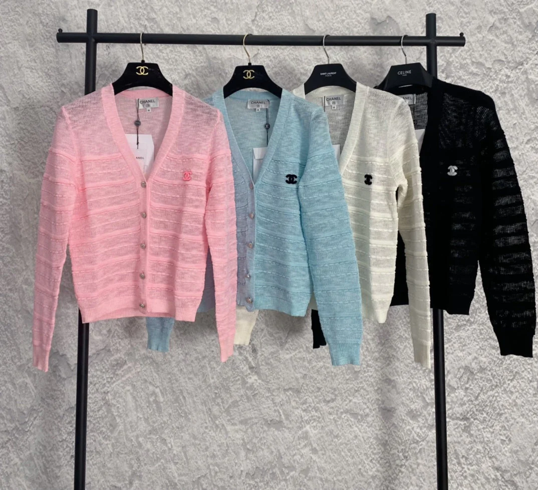 Knitted cardigan top - Ultra-Collectible