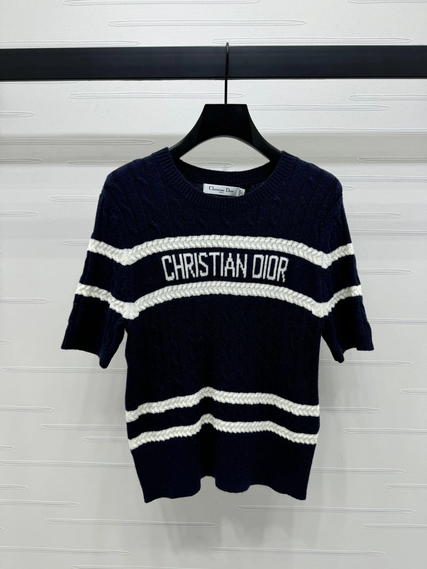 Letter jacquard striped twisted round neck knitted short sleeves - Ultra-Collectible