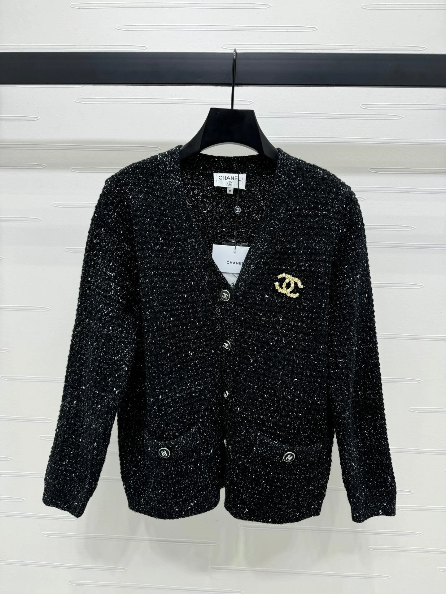 Knitted V-neck cardigan coat - Ultra-Collectible