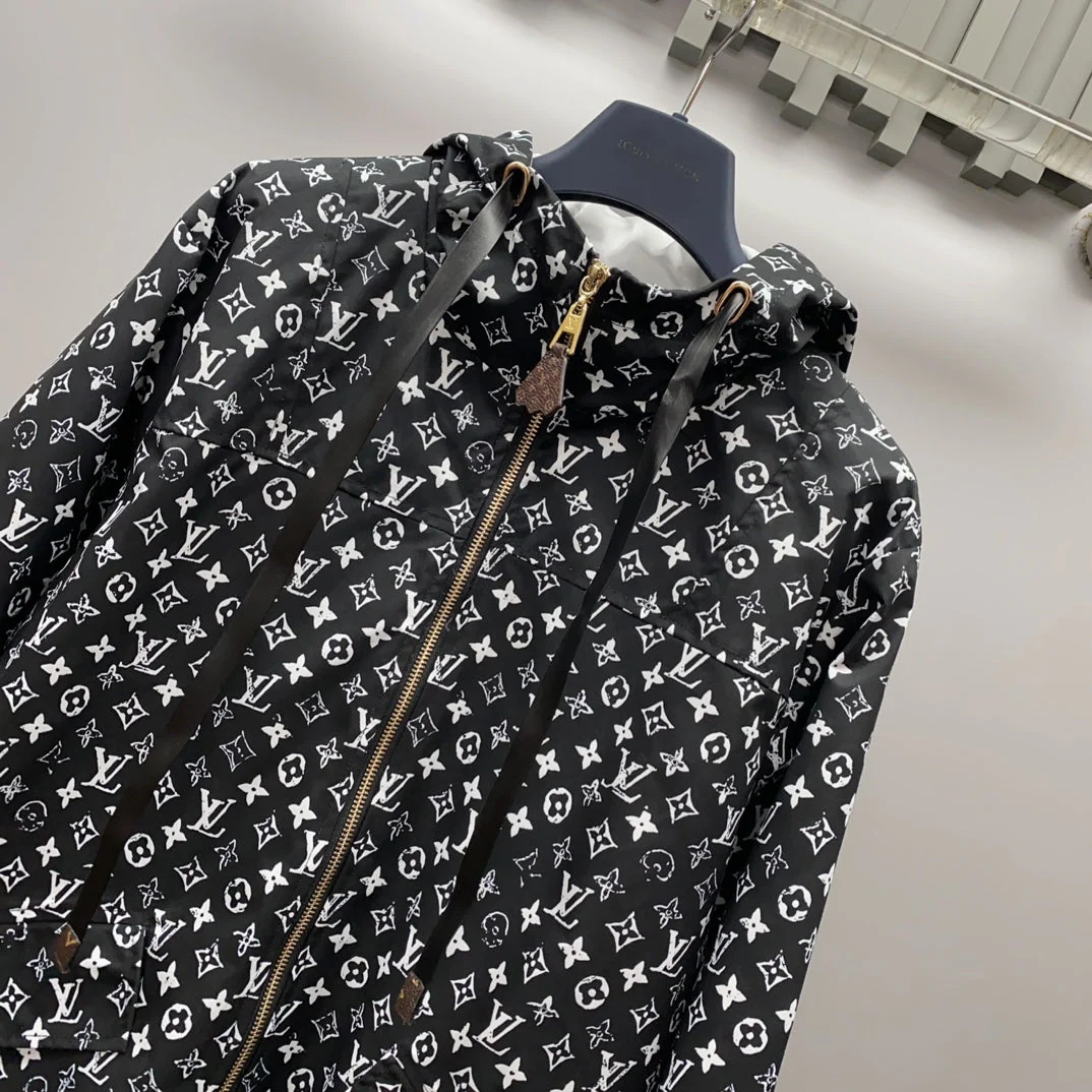 Printed sun protection hooded jacket - Ultra-Collectible