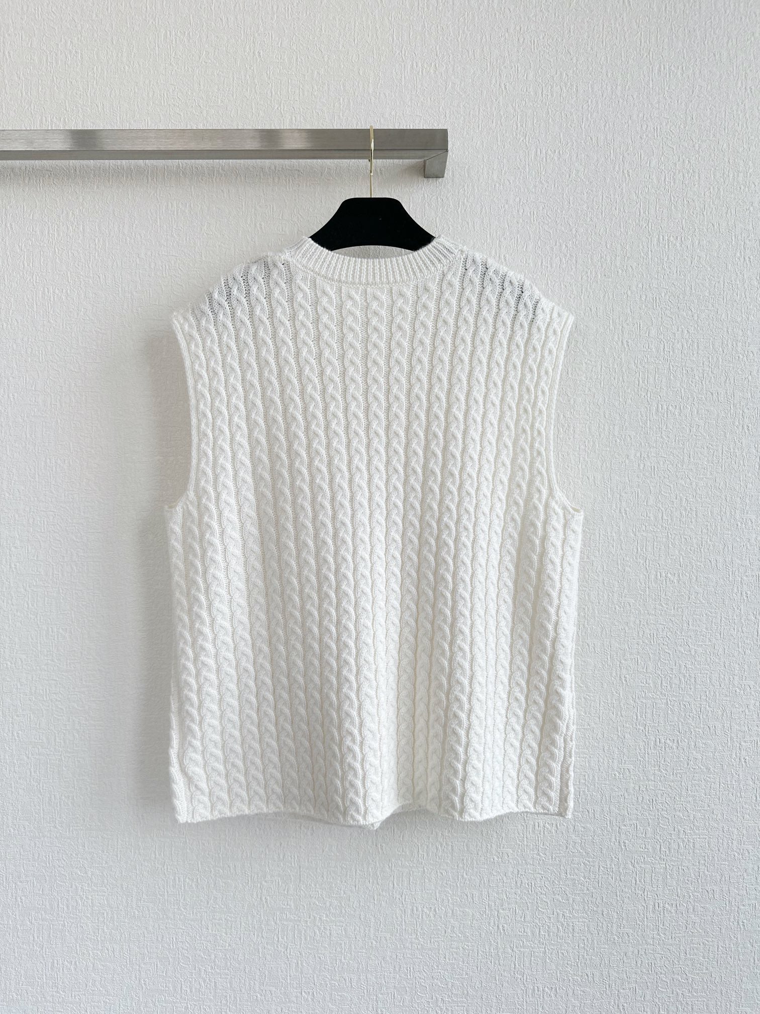 Braided vest - Ultra-Collectible